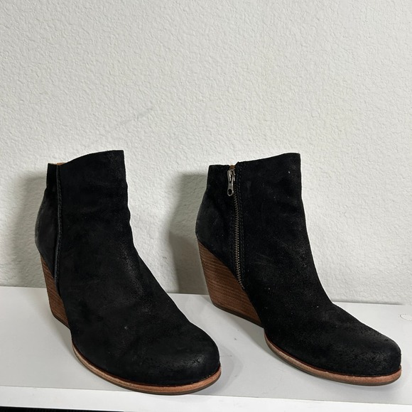 Korkease Sculpted Stacked Wedge Black Bootie Natalya Size 9 $190.00 - Picture 4 of 11